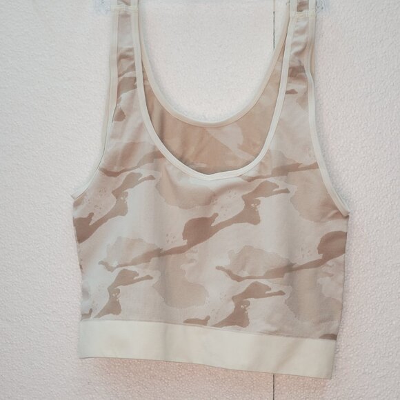 Adidas Active Bra in Neutral Camo Colors Size L - Picture 5 of 8